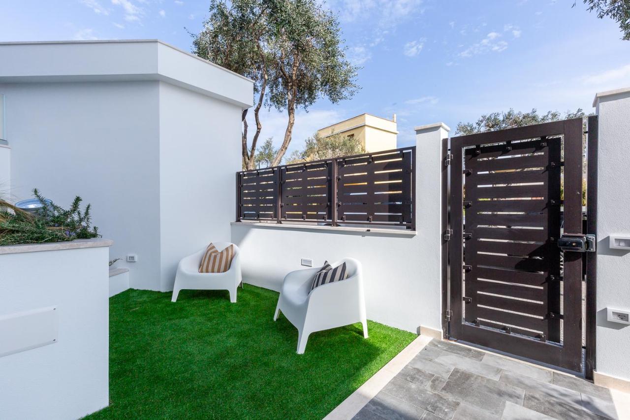 Colombo Palace - Viale Colombo 358 Quartu SantʼElena Εξωτερικό φωτογραφία