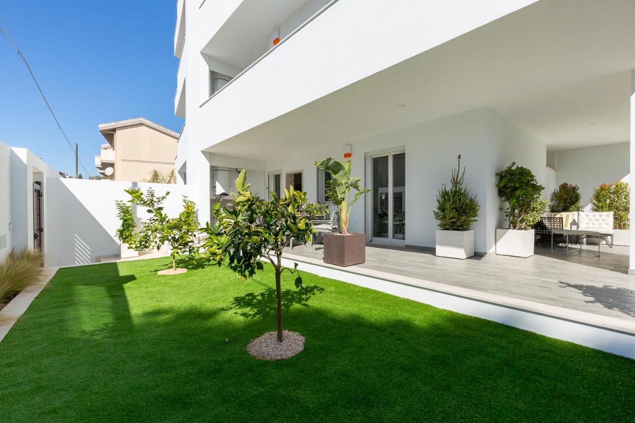 Colombo Palace - Viale Colombo 358 Quartu SantʼElena Εξωτερικό φωτογραφία